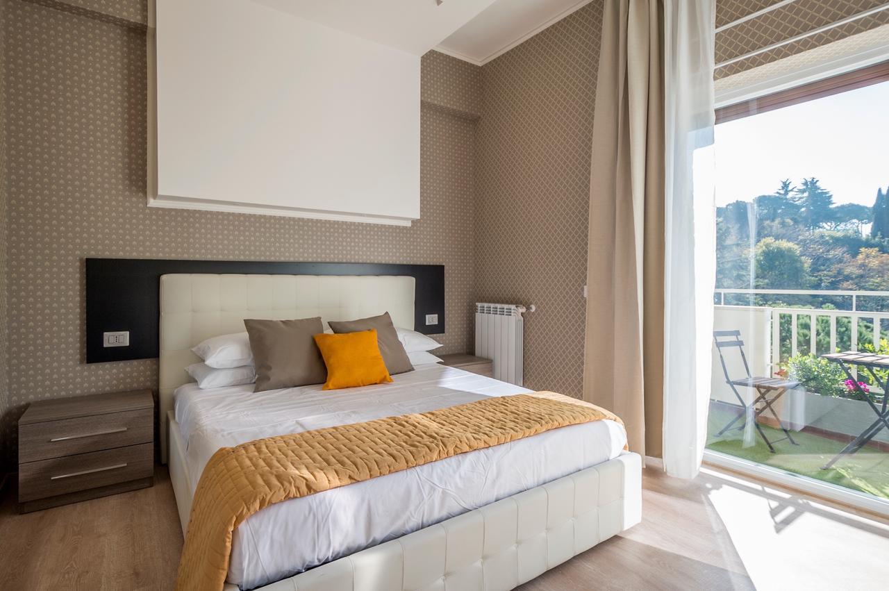 Happy Holiday In Rome B&B المظهر الخارجي الصورة