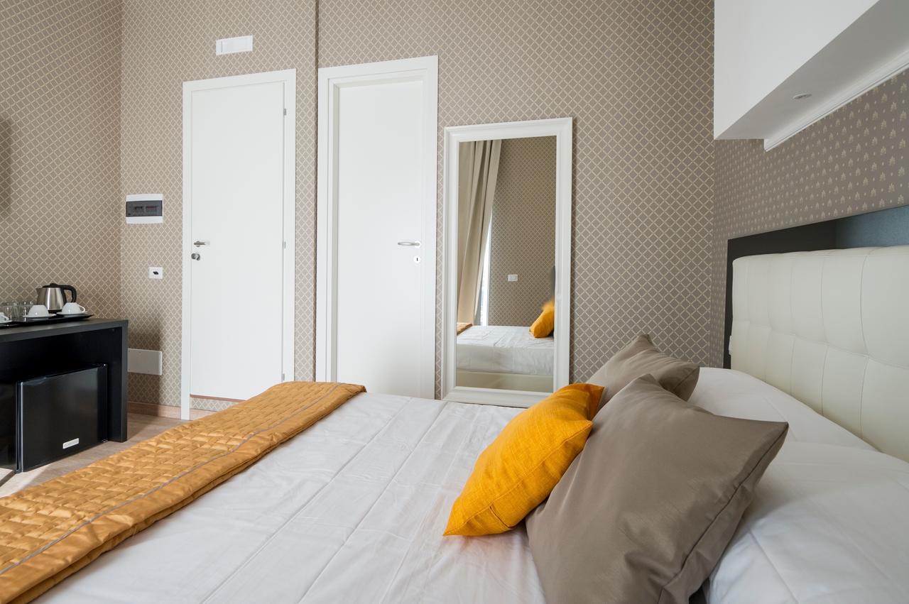 Happy Holiday In Rome B&B المظهر الخارجي الصورة