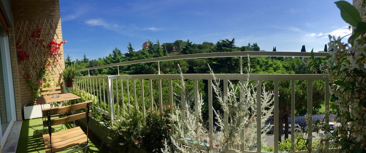 Happy Holiday In Rome B&B المظهر الخارجي الصورة