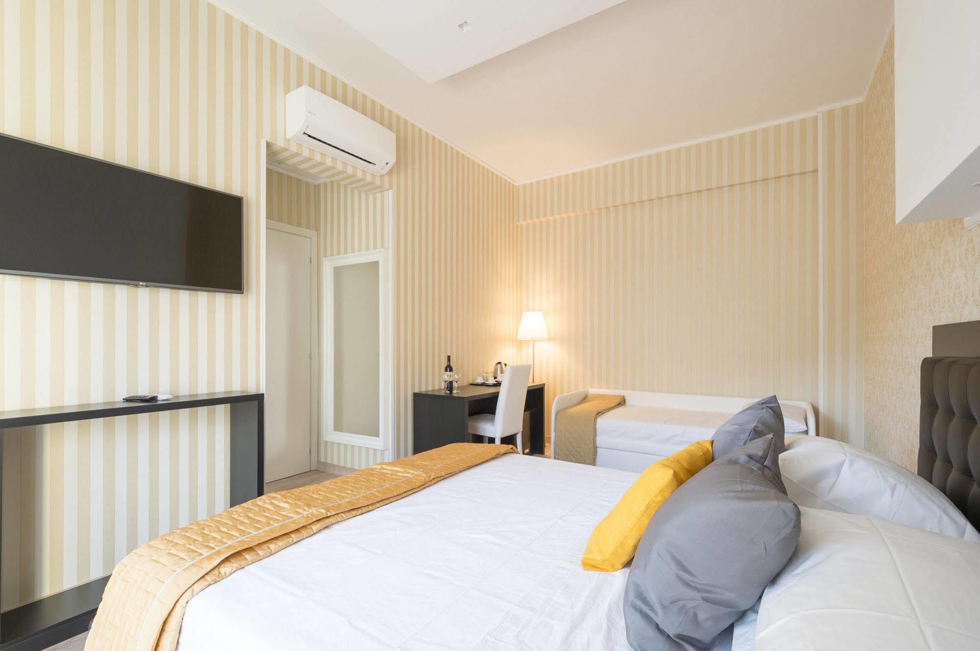Happy Holiday In Rome B&B المظهر الخارجي الصورة